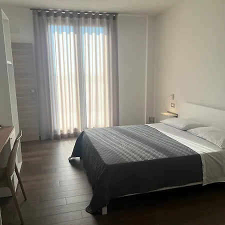 Πανσιόν Kalispera Cinisi